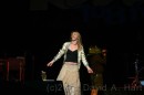 Liz Phair * Liz Phair at Kiss Concert 2004 - Photos by Kiss 108 * 640 x 427 * (21KB)